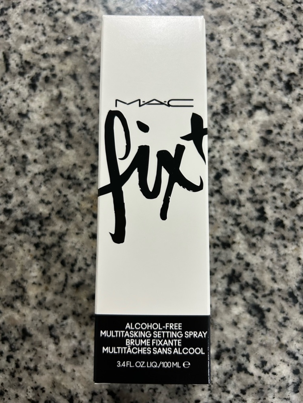 MAC Fix+ Alcohol-Free Setting Spray - White & Black Packaging